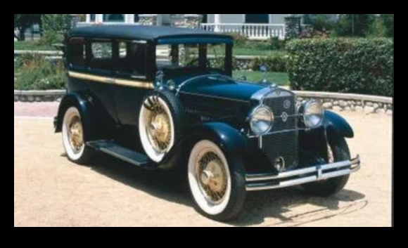 Designing Tomorrow's Classics Η Εξέλιξη της Αισθητικής του Αυτοκινήτου 4 Designing Tomorrow's Classics: The Evolution of Car Aesthetics