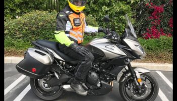 Street Savvy: Πλοήγηση σε αστικούς δρόμους με στυλ στις μοτοσυκλέτες